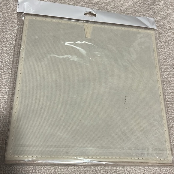 NWT - Lion storage cube - Picture 5 of 5